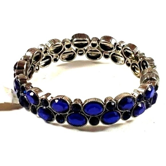 Silver Blue Crystal Bracelet – Sparkling Oval Gems, Magnetic Clasp, Jewelry - Picture 2 of 7